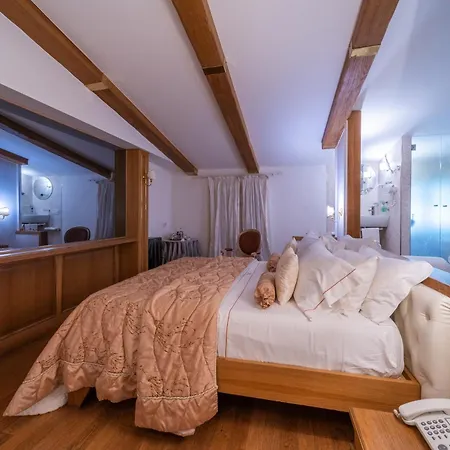 Tesoretto Hotel-2